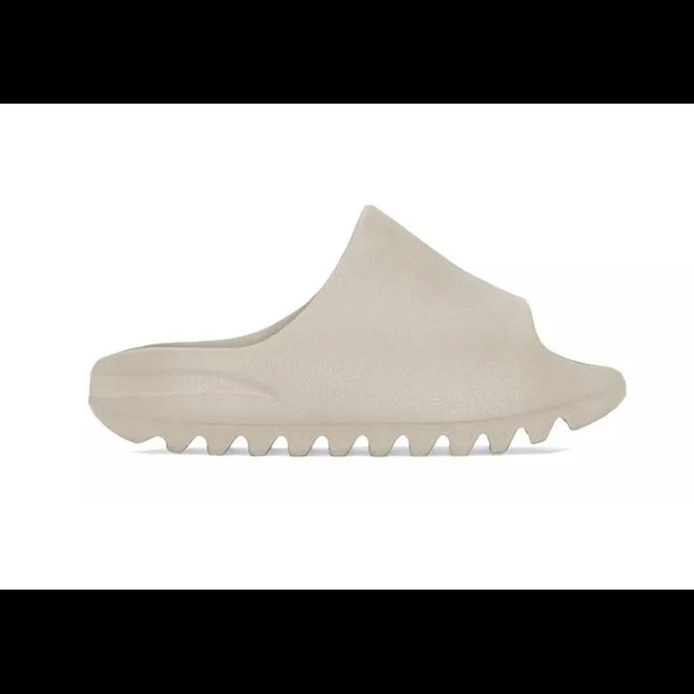 Yeezy PURE slide size 3